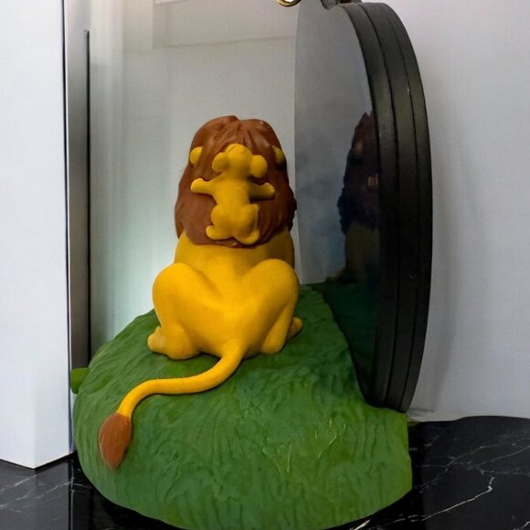 Hallmark - Disney The Lion King Always There To Guide You - Light, Sound - Picture 13 of 15